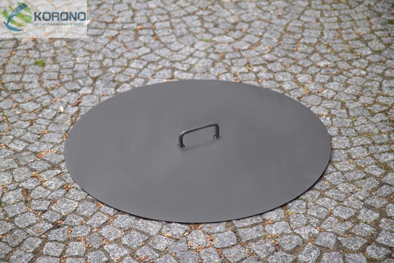 Pokrywa do paleniska Korono KOR650 60,5cm zapobiega rozdmuchiwaniu ognia i jego wygaszenie