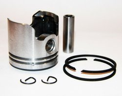 Komplet tłok 40mm z pierścieniami sworzniem i zabezpieczeniami InternetTrade KTŁ40 pasuje do większości kos spalinowych