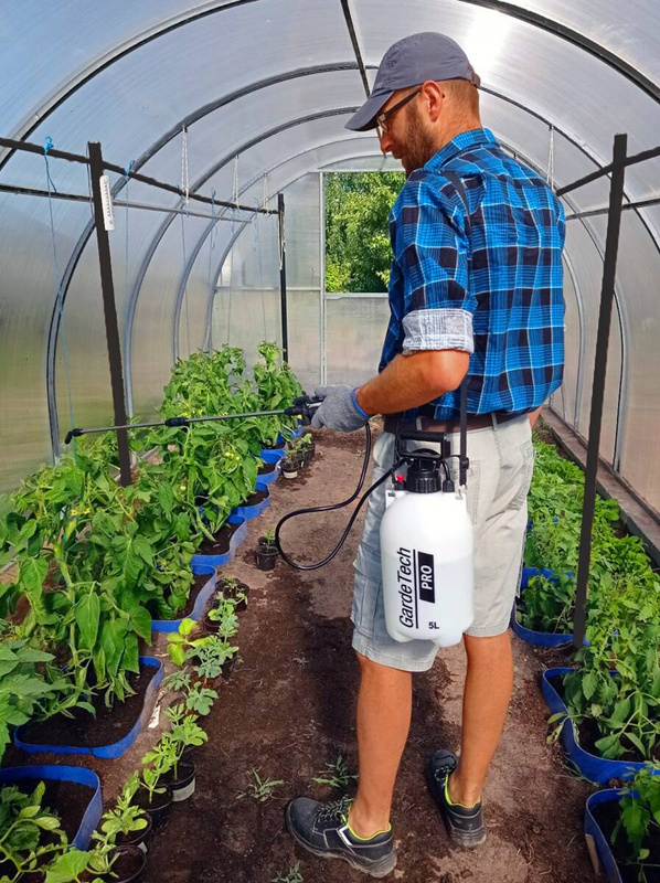 Opryskiwacz ciśnieniowy GardeTech 11205PRO 5L ręczny opryskiwacz z lancą 91 cm