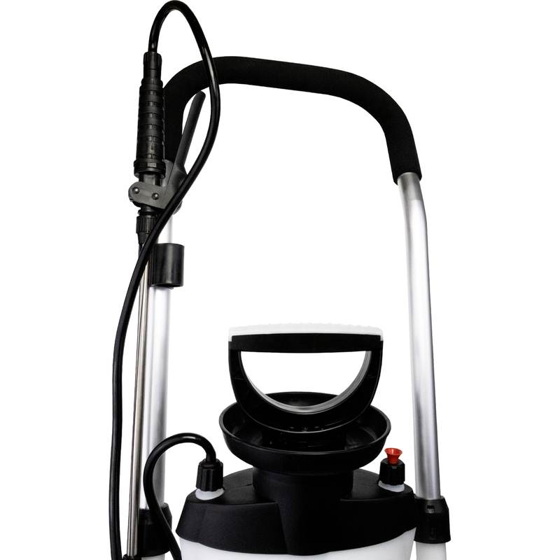 Opryskiwacz ciśnieniowy o pojemności 12L na kołach marki GardeTech 11212PRO