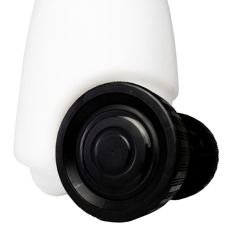 Opryskiwacz ciśnieniowy o pojemności 12L na kołach marki GardeTech 11212PRO