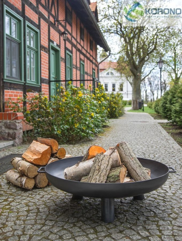 Palenisko ogrodowe KORONO KOR303 80cm ze stali czarnej idealne palenisko do ogrodu pozwoli na bezpieczne użytkowanie ogniska