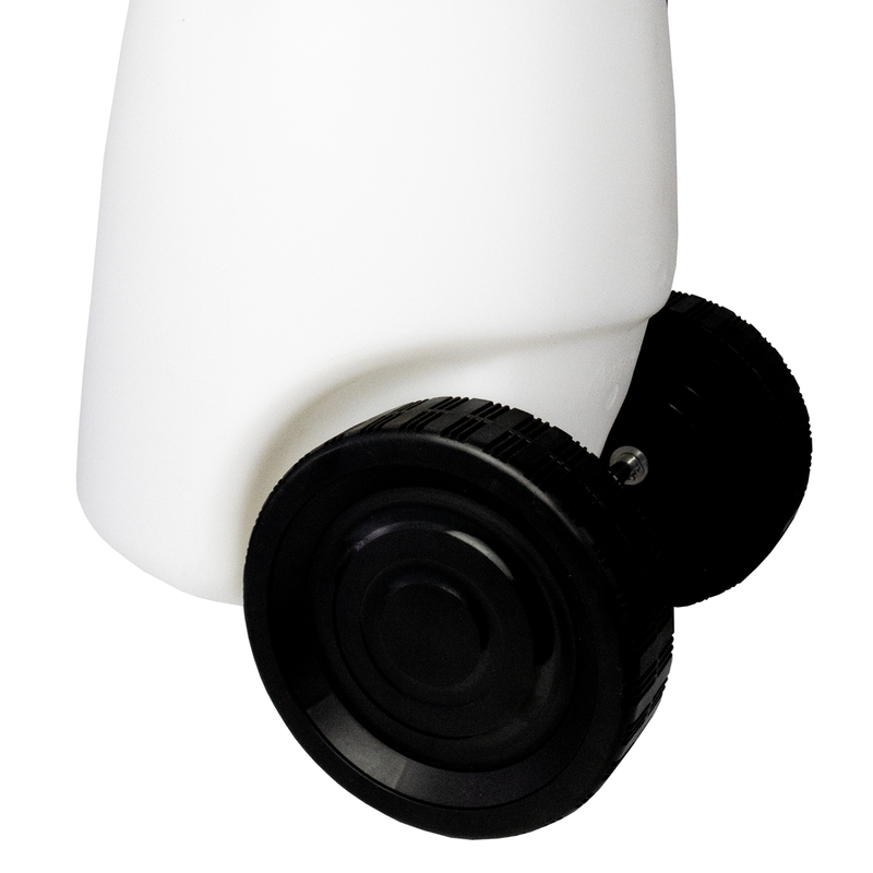 Opryskiwacz ciśnieniowy o pojemności 12L na kołach marki GardeTech 11212PRO