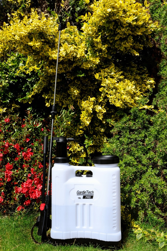 Opryskiwacz plecakowy GardeTech 11204PRO 20L kompresyjny opryskiwacz z lancą teleskopową