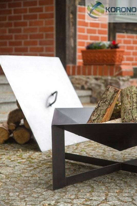 Palenisko ogrodowe Korono KOR330 plus KOR658 70x70cm stal czarna z pokrywką